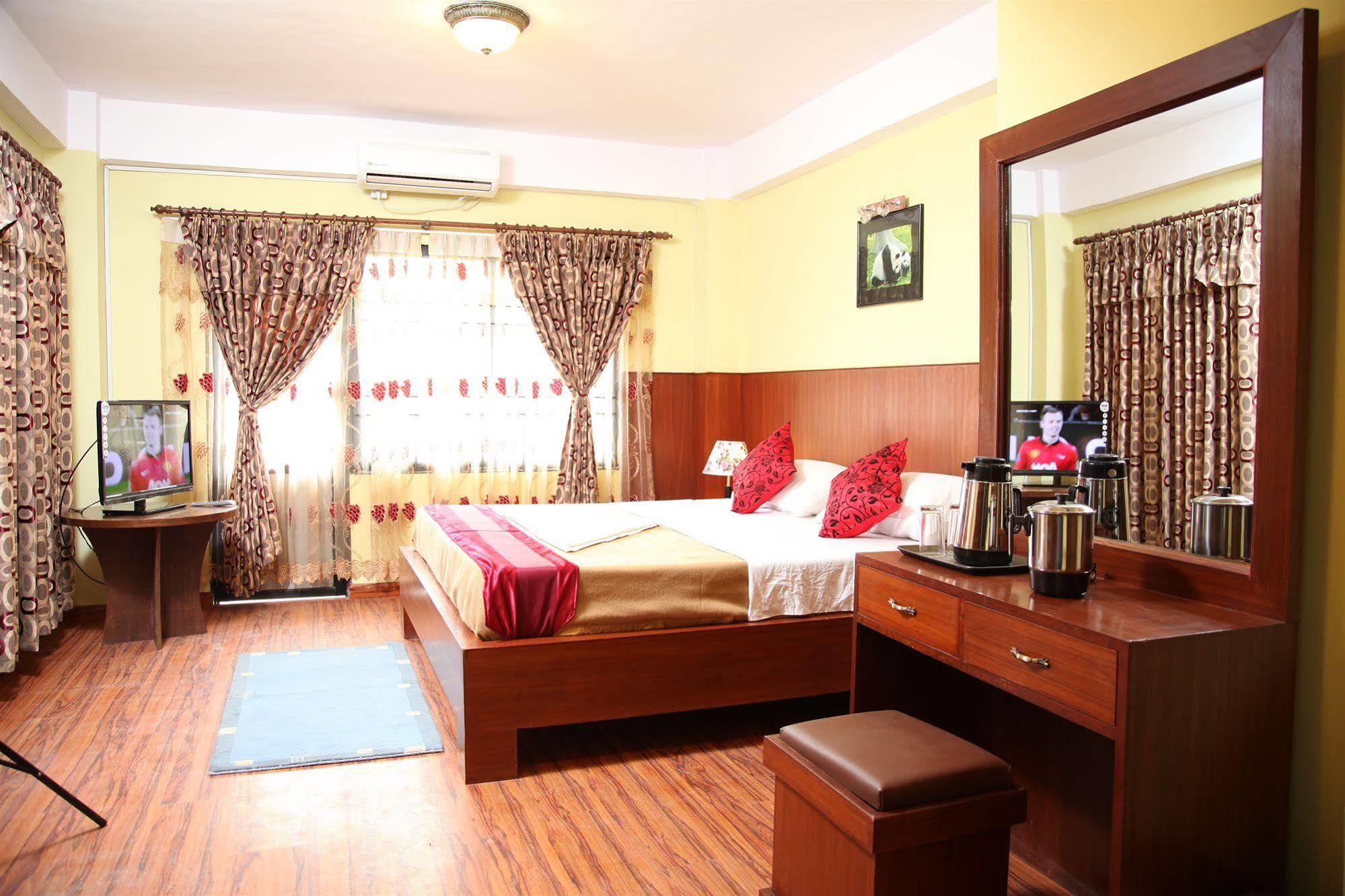 New Hotel Panda Kathmandu Ngoại thất bức ảnh