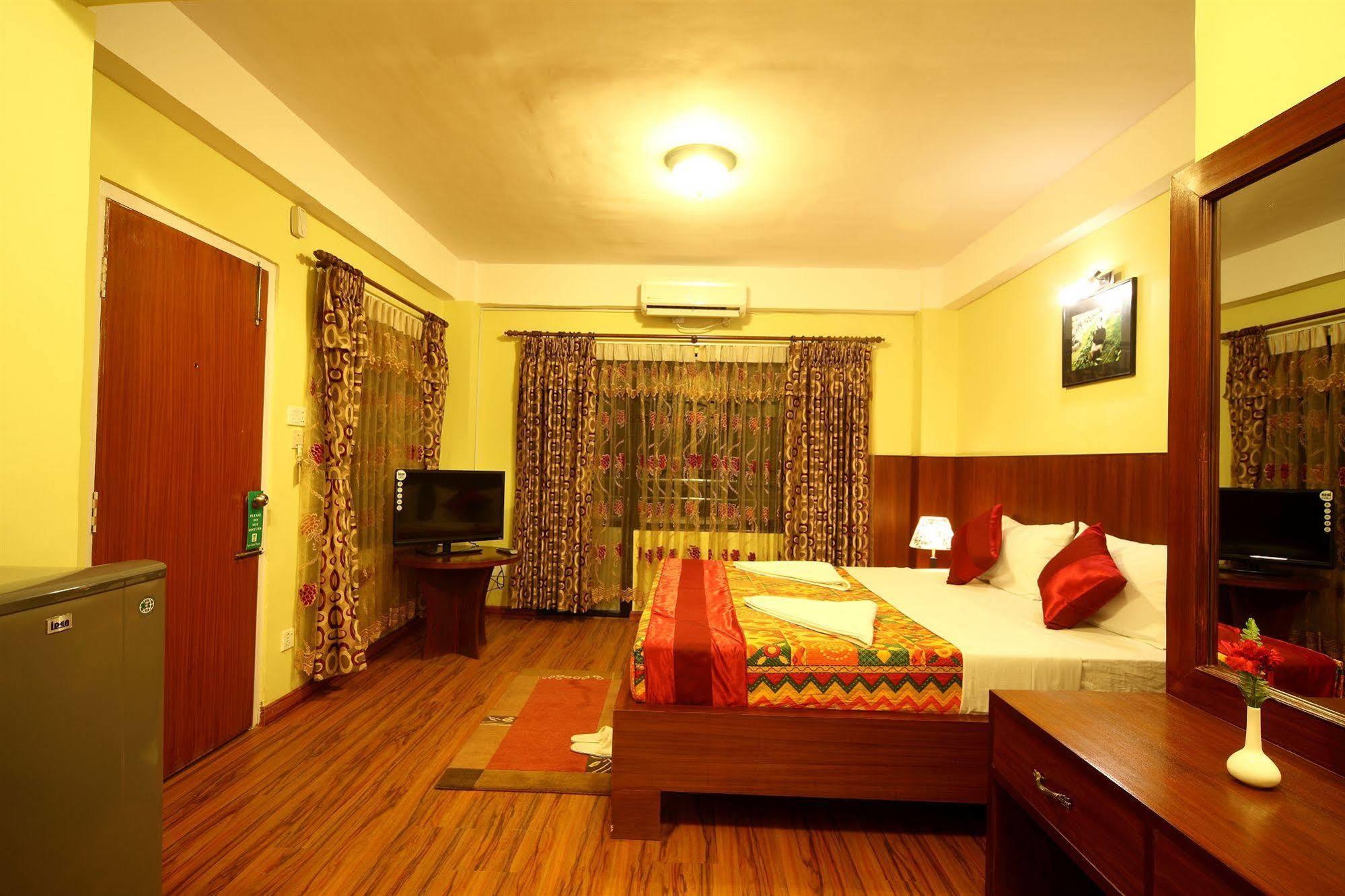 New Hotel Panda Kathmandu Ngoại thất bức ảnh